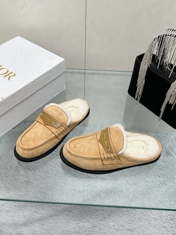 CD 26s Boy Mule Tan Suede 966804
