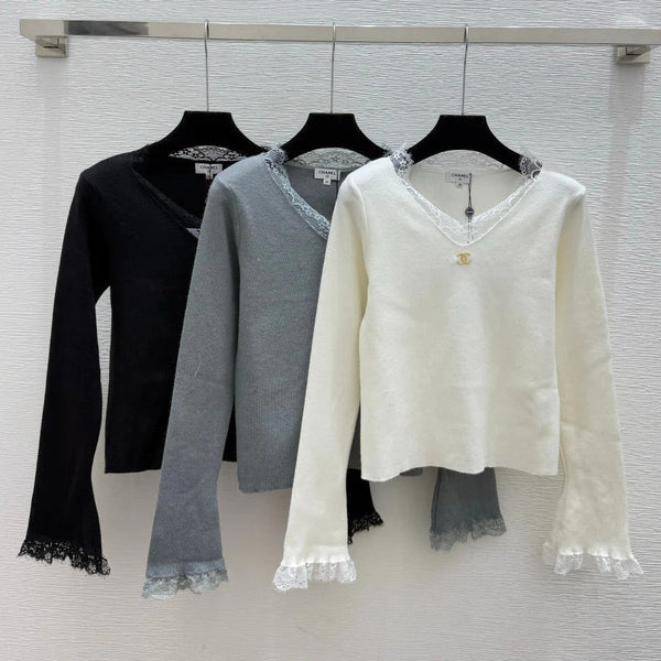 CC 26 Long-sleeved Top With Lace Neckline and Cuffs Wool 652456