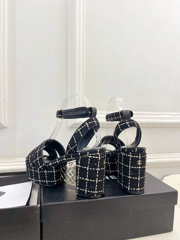 CC 26s HighHeeled Platform Sandals 85 Black Tweed 631863