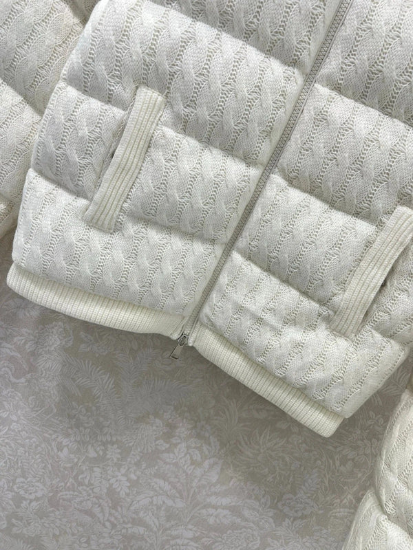 MONCLER 25S JACKET IN WHITE 095