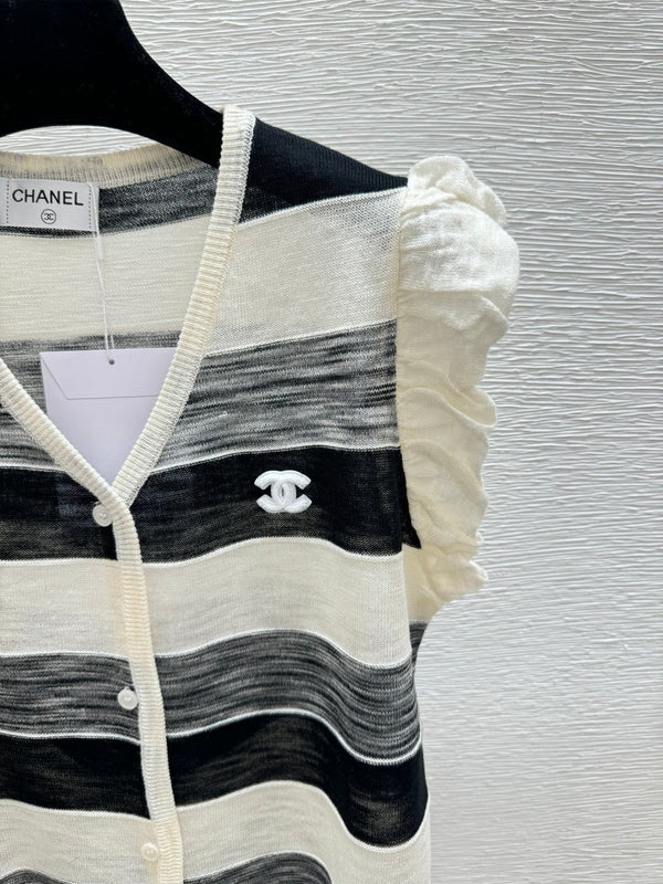 CC 2026 Striped Simple V-Neck Knitted Vest Cardigan Tencel 516056