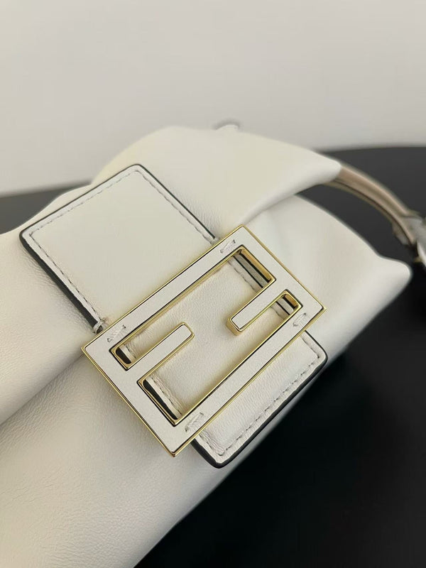 Mamma Baguette Small White Sheepskin
