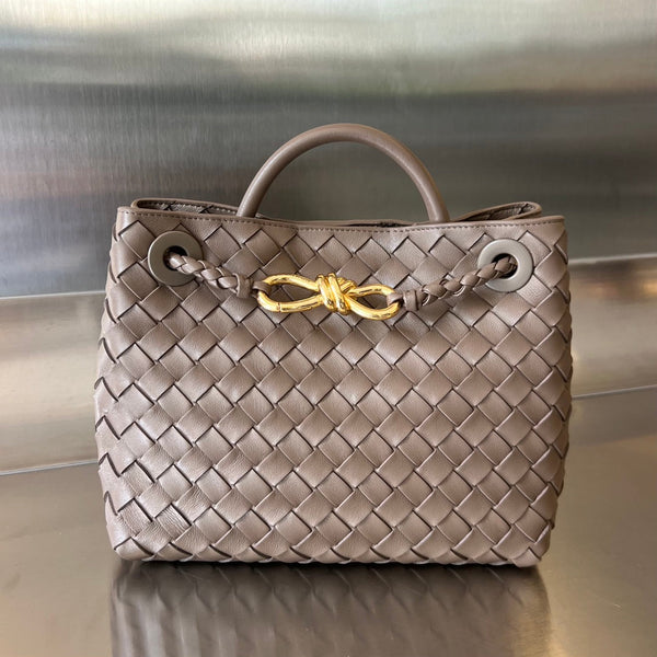 BV SMALL ANDIAMO 25CM CHOCOLATE LAMBSKIN