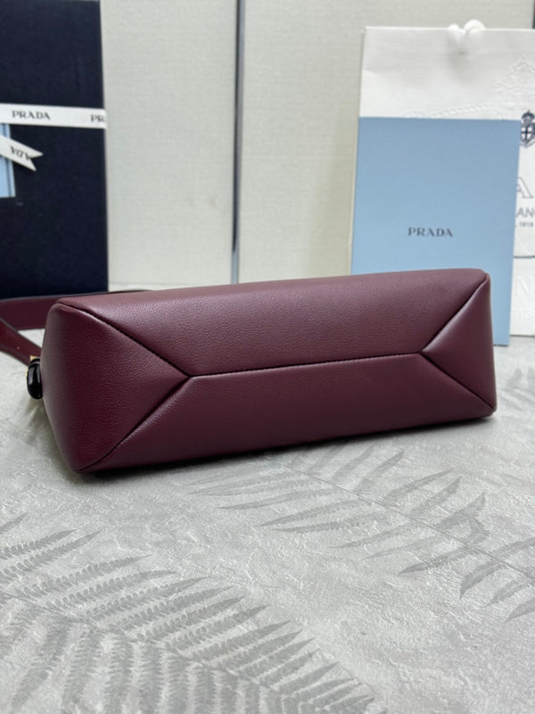 Pra Aimee Underarm Hobo Bag 31cm Burgundy Cowhide 267274