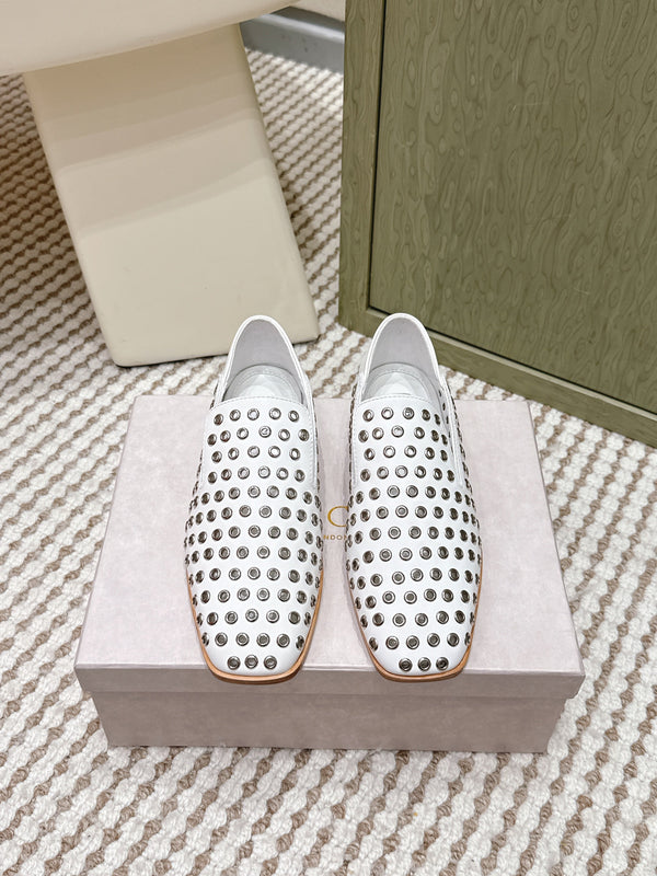 Jimmy Choo Eliot flat Slippers Metallic Eyelets White Calfskin 568493