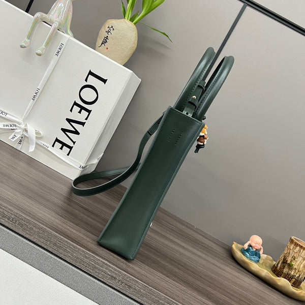 LOE Standard A5 Tote bag in Glossy Green Calfskin Leather 274271