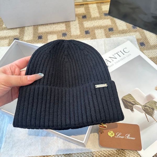 Loro Piana Classic New Style Black Hat Knitting 961814