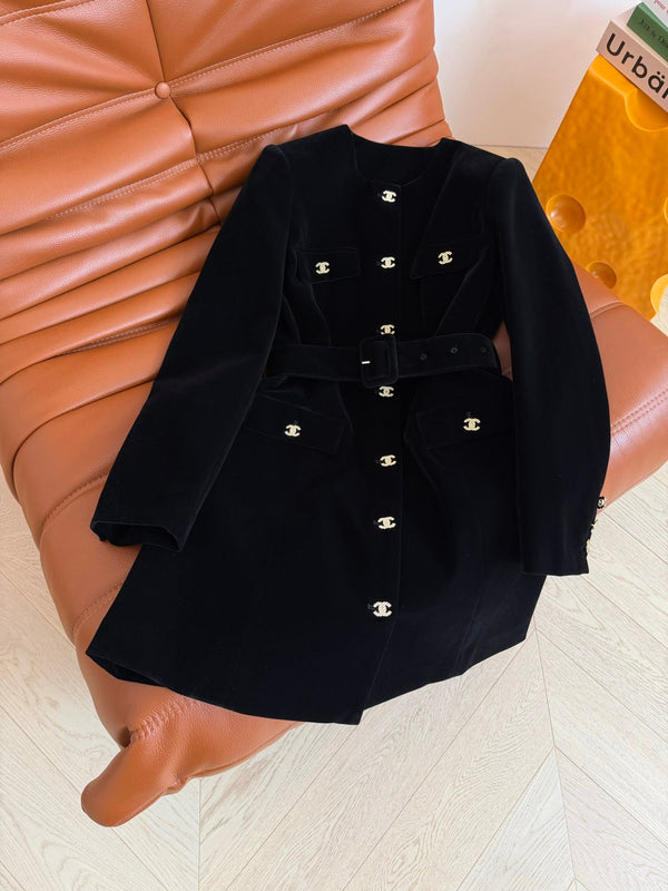 Chanel Vintag-style Velet Black Dress 315380