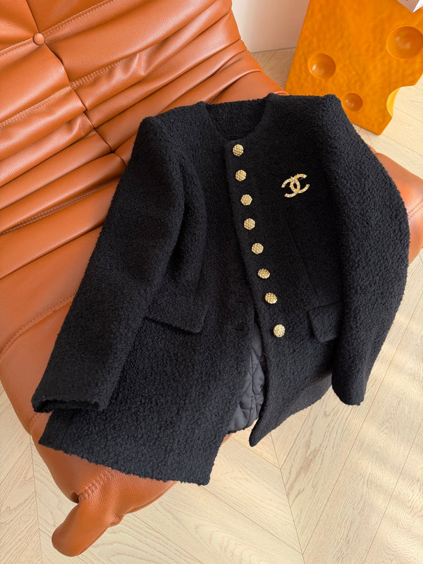 Chanel 2025 New High-end Winter Black Coat Curly Wool Fabric 328769
