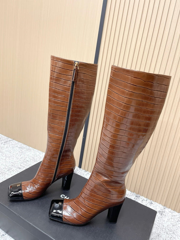 CHANEL Fall/Winter Chelsea Brown High Boots in Cowhide 591403