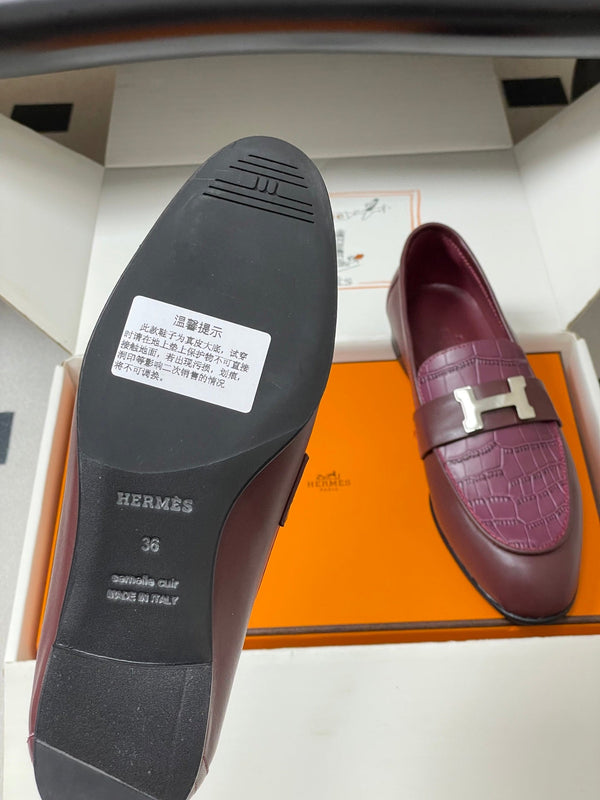 HM Paris Loafers Burgundy in Calfskin 594333