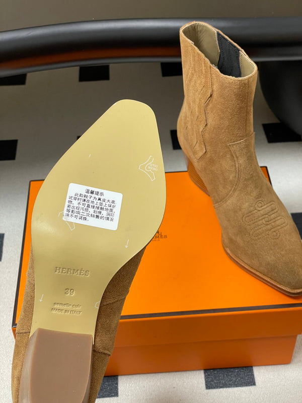 HM Lissa Chelsea Boots 70 Brown in Suede 593781