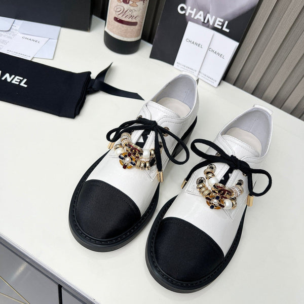 Chanel CC Combat Shoes With Pearl White in Calfskin 597896