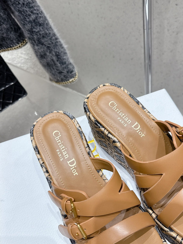 CD 25SS D-Attitude Wedge Sandals 90 Brown in Cowhide 598109