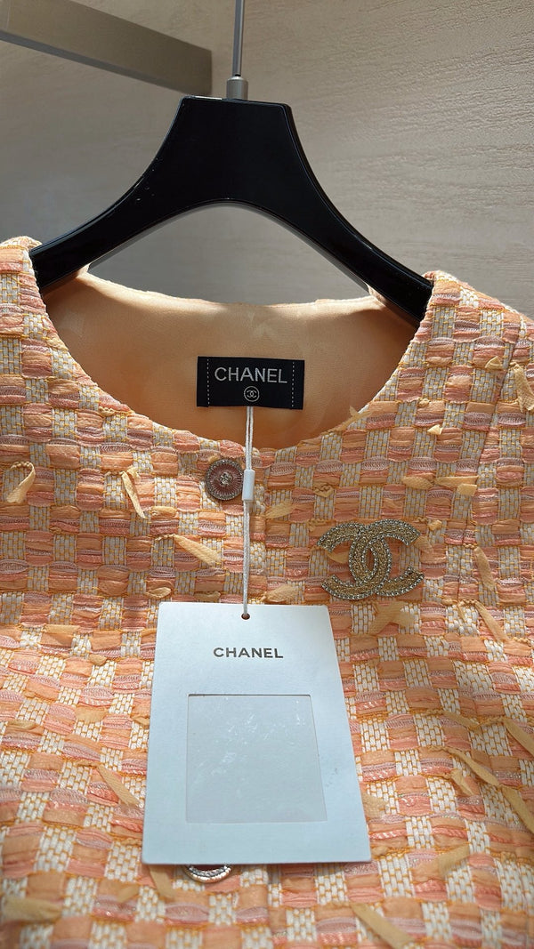 CHANEL SWEET GIRL VEST ORANGE TWEED