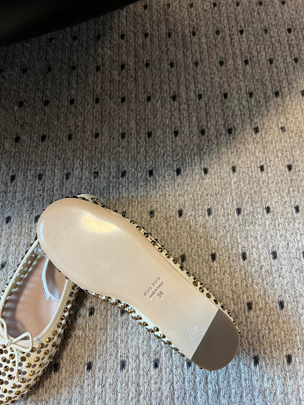 Miu Miu 26SS Ballet Flats Diamond-encrusted Cream in Calfskin 614696