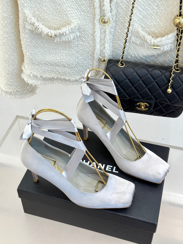 Chanel 26C Ballet High Heels Light Gray in Silk 616005
