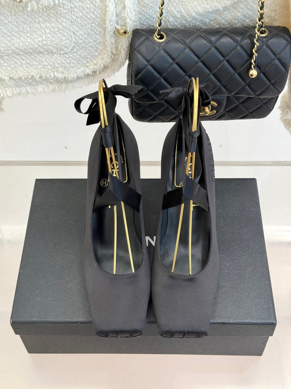 Chanel 26C Ballet High Heels Black in Silk 616003
