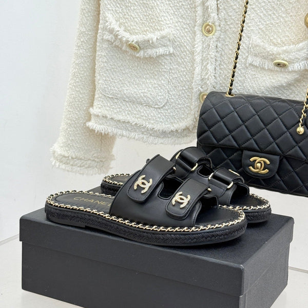 Chanel 26C Chain Double C Buckle Slippers Black Cowhide 615788