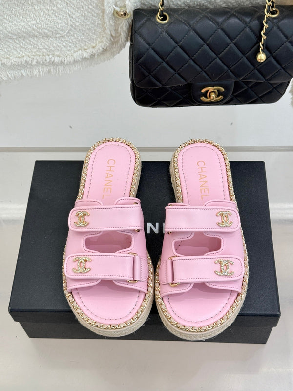 Chanel 26C Chain Double C Buckle Slippers Pink Cowhide 615787