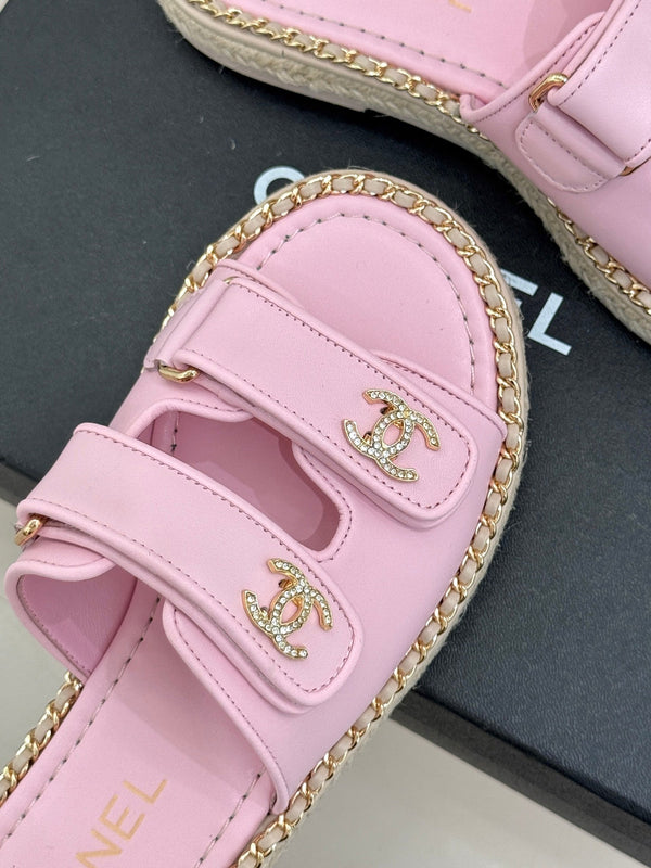 Chanel 26C Chain Double C Buckle Slippers Pink Cowhide 615787