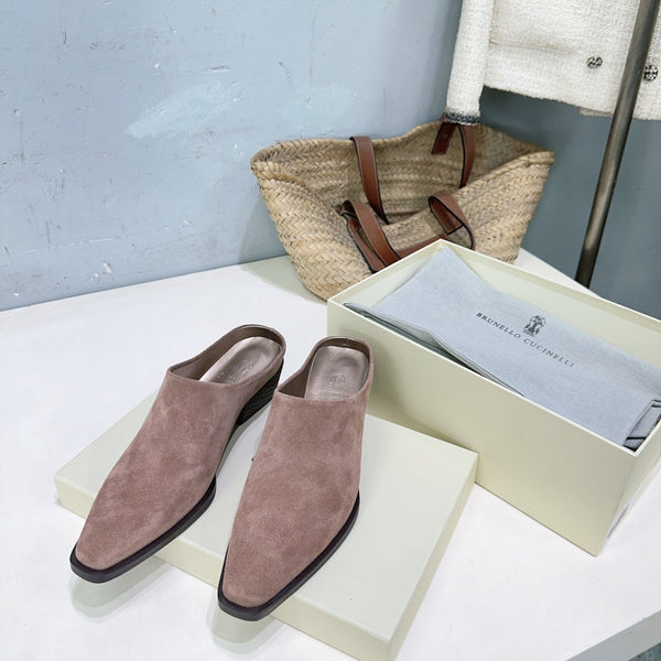 BRUNELLO CUCINELLI 26 Closed-Toe Chunky Heel Mules Pink in Cow Suede 629529