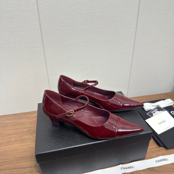 Chanel 26 Pointed-Toe Low Heel 25 Mary Janes Burgundy in Patent Leather 632185