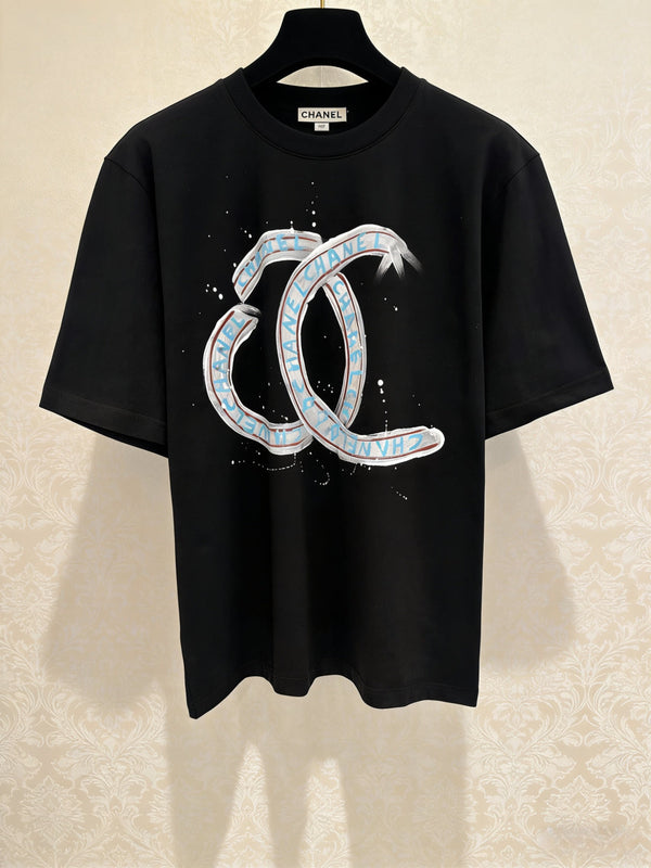 Chanel "CC" Letter Series Short-sleeved T-shirt Black in Cotton 127291