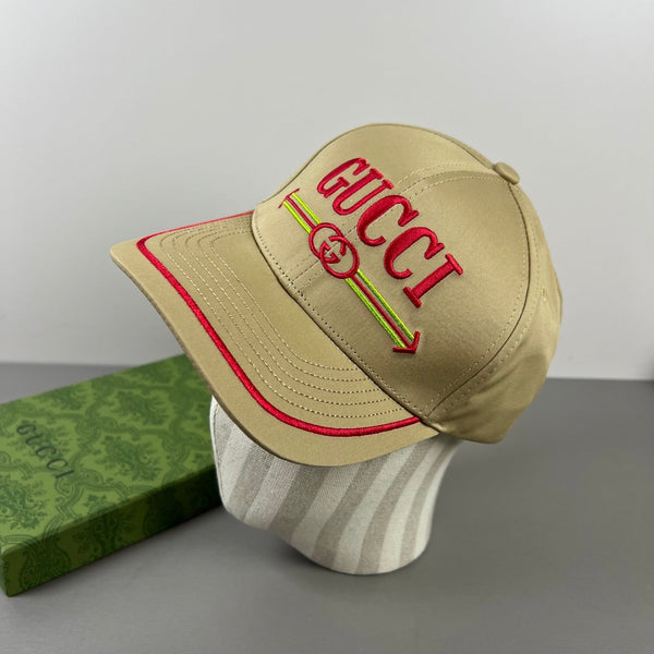 Gucci Baseball Cap Beige in Cloth 194177