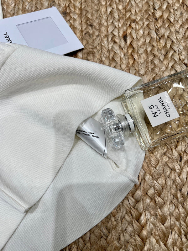 Chanel 26SS  Knitted Camisole Cream in Tencel 161791