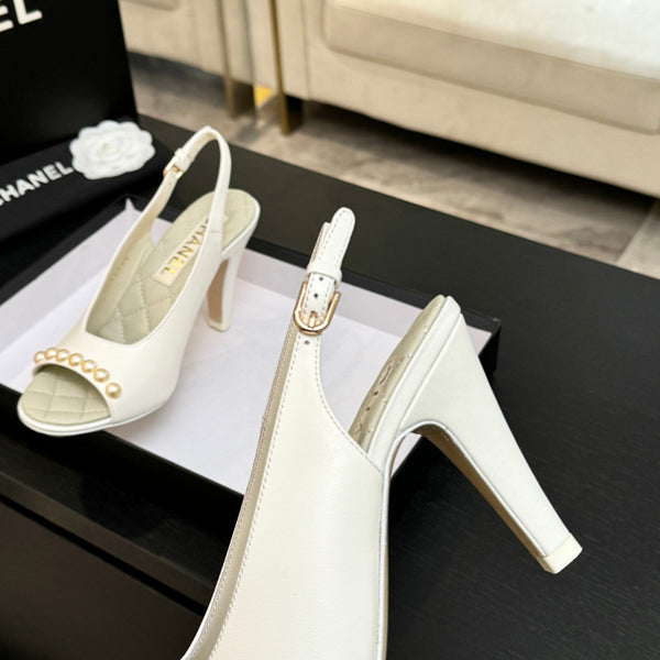 Chanel 26A Slingback White in Lambskin 672994