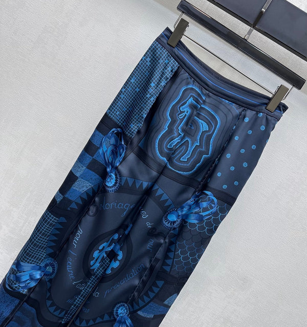 Hermes 26 Printed Straight-Leg Trousers Blue in Mulberry Silk 137393