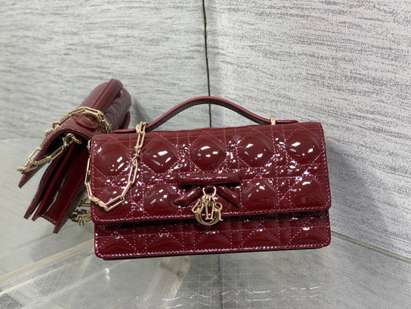 Dior 26 Bow Pearl Chain Clutch In Burgundy Glossy Lambskin GHW