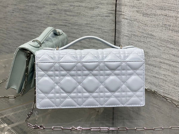 Dior 26 Bow Pearl Chain Clutch Light Grey Lambskin SHW