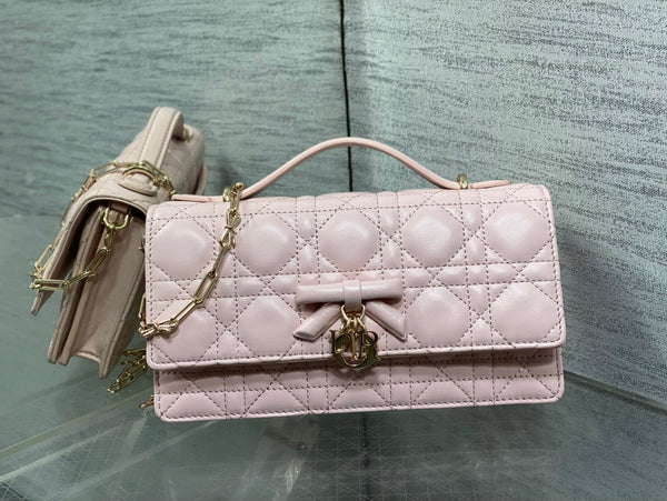 Dior 26 Bow Pearl Chain Clutch Pink Lambskin GHW
