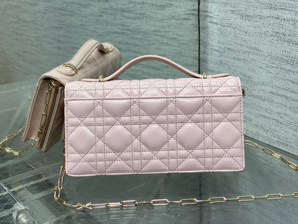 Dior 26 Bow Pearl Chain Clutch Pink Lambskin GHW