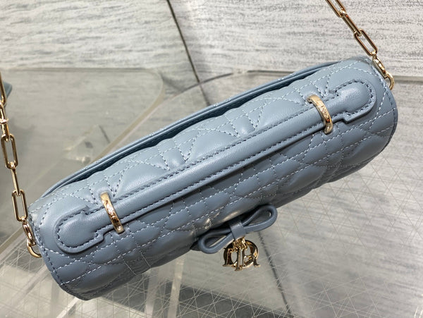 Dior 26 Bow Pearl Chain Clutch Blue Lambskin GHW