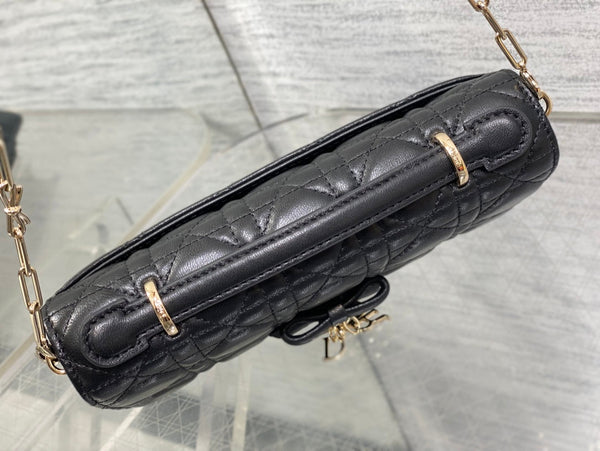 Dior 26 Bow Pearl Chain Clutch Black Lambskin GHW