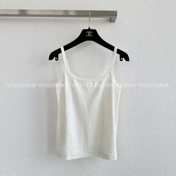CC 26 Knit Camisole White in Linen 196150