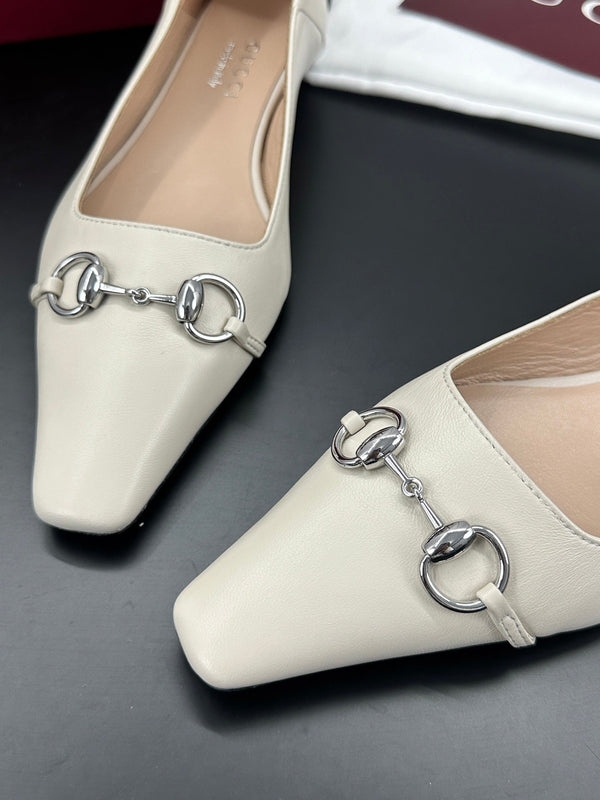 Gucci 26 Vittoria Horsebit Ballet Flats White in Leather 688311