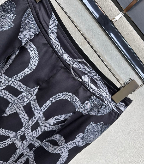HM 26 Printed Straight-Leg Trousers Black in Mulberry Silk 180936