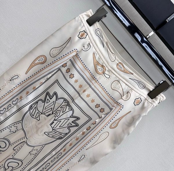 HM 26 Printed Straight-Leg Trousers White in Mulberry Silk 172263