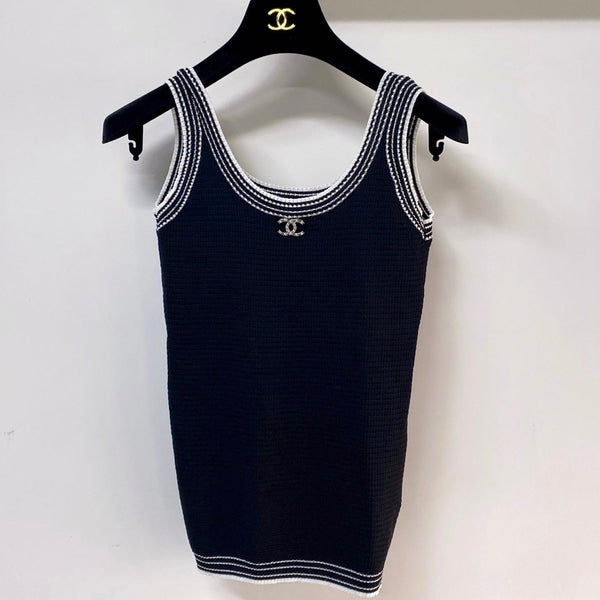 Chanel Vest Black in Wool 248344