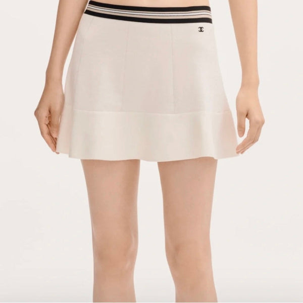 Chanel Tennis-inspired Midi Skirt Cream in Cotton 240130