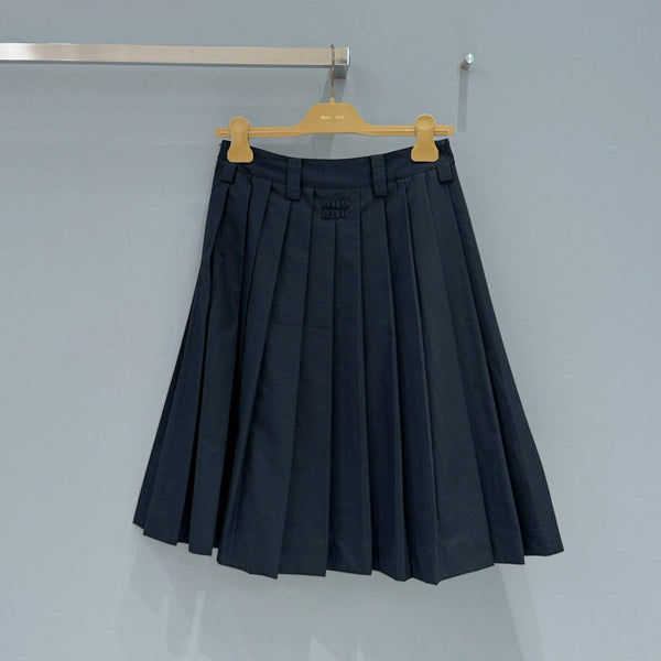 Miu Miu 26 Pleated Midi Skirt Black in Cotton 253546