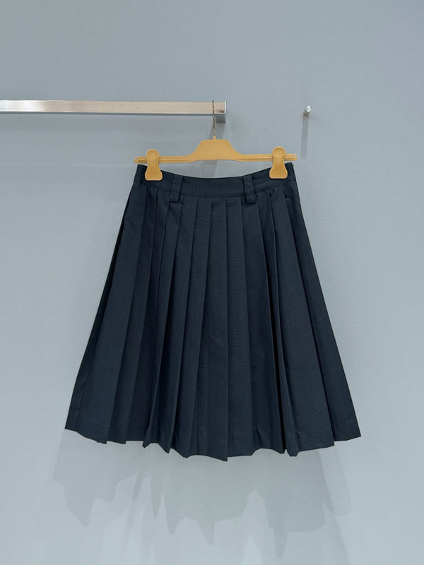 Miu Miu 26 Pleated Midi Skirt Black in Cotton 253546
