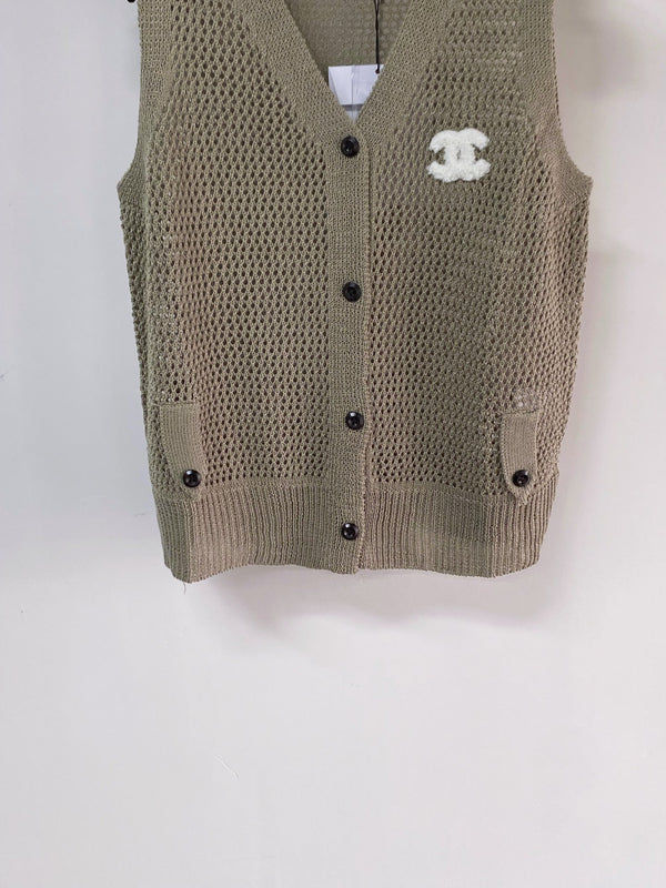 Chanel Vest Khaki in Nitrile Cotton 257208