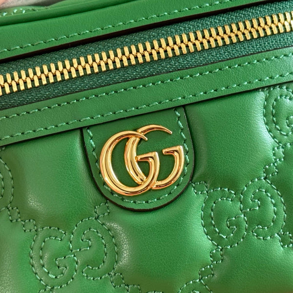Gucci GG Matelassé Mini Bag 16 Green in Quilted Leather 284909