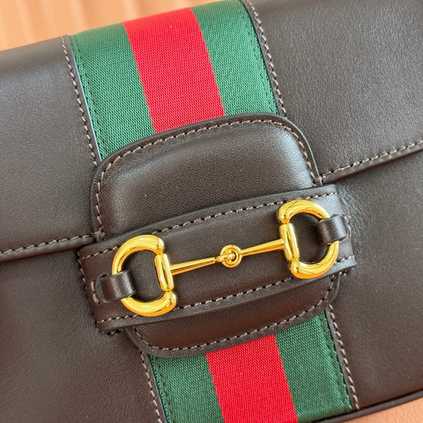 Gucci 26 Horsebit Crossbody Bag 21cm Brown in Cowhide 285032