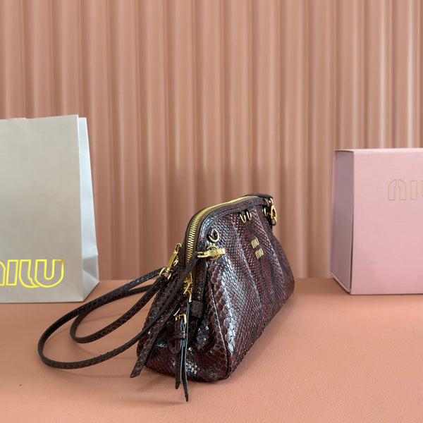Miu Caprice Clutch 28 Dark Brown in Snakeskin 285282